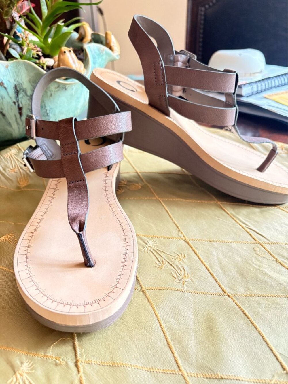 Brown Double Buckle Wedge Thong Sandals - Size 8